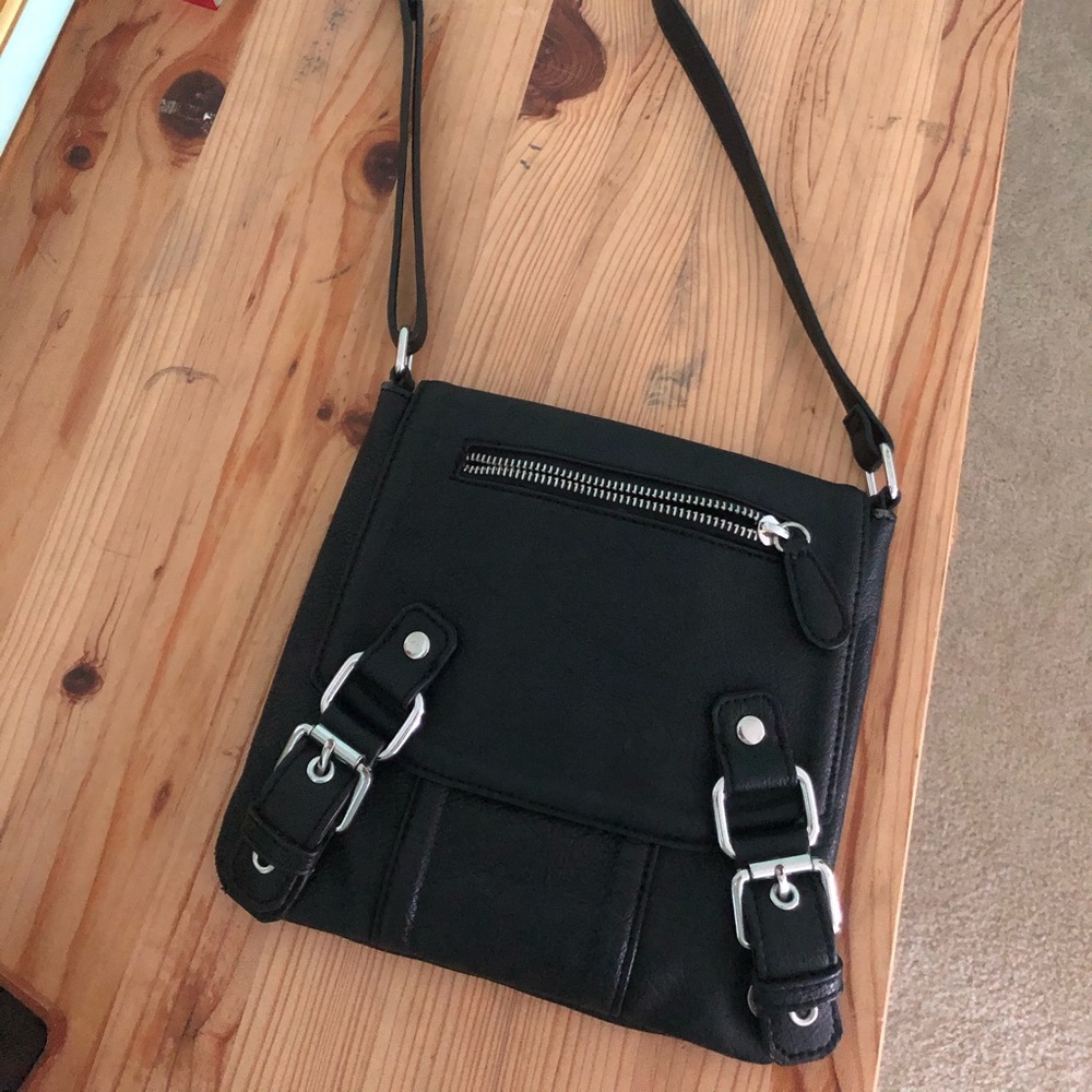 Black BDG purse